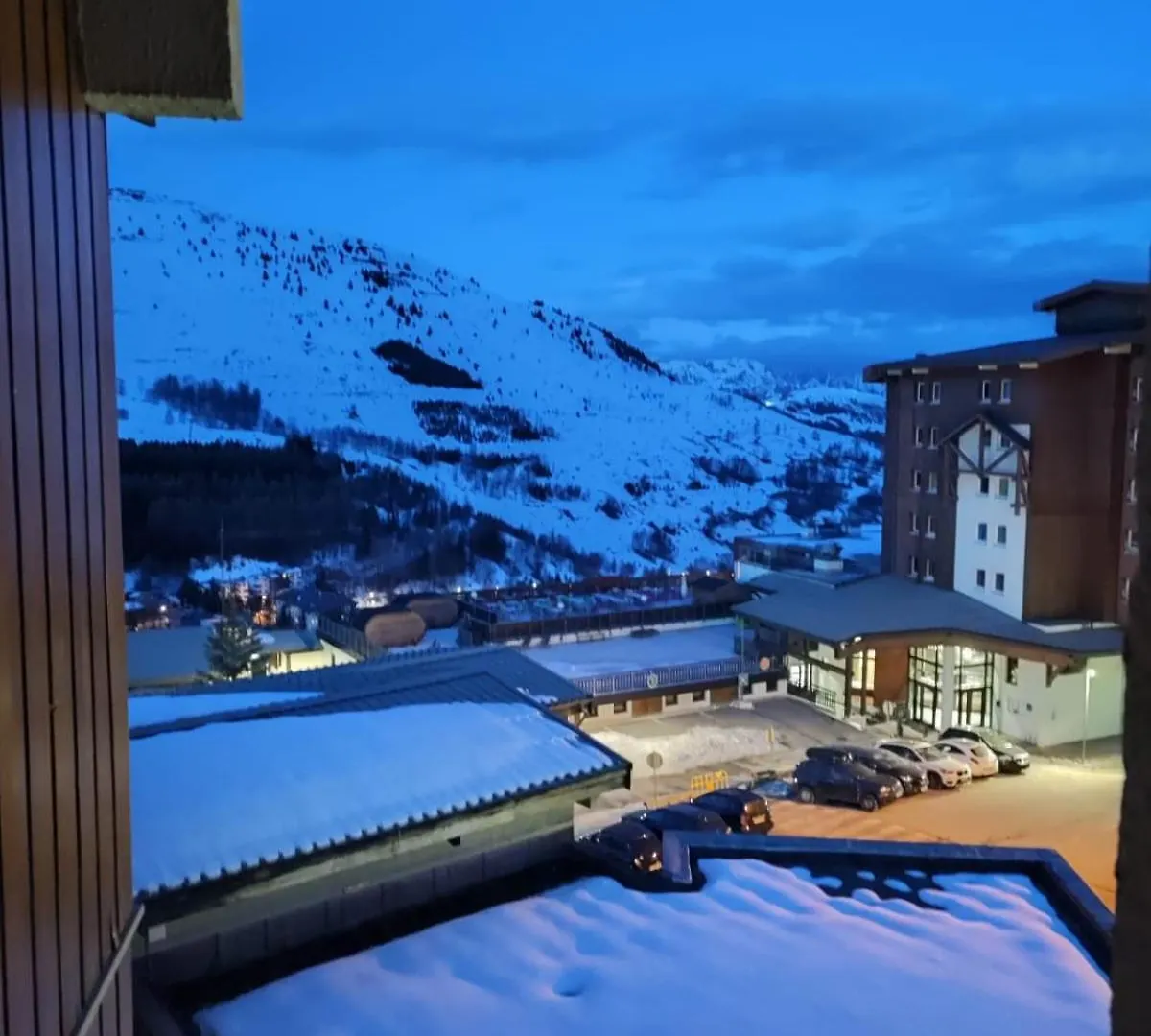 Studio Les 2 Alpes Au Village 1800M-Commerces Et Telesiege A 50M-Retour Ski Au Pied Les Deux Alpes Apartment
