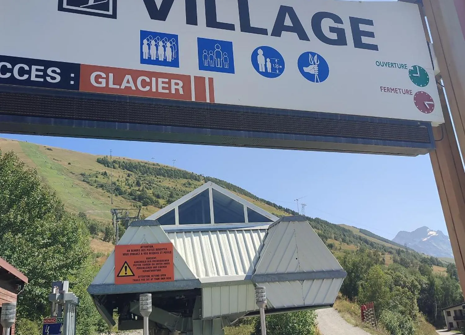 Studio Les 2 Alpes Au Village 1800M-Commerces Et Telesiege A 50M-Retour Ski Au Pied Les Deux Alpes France
